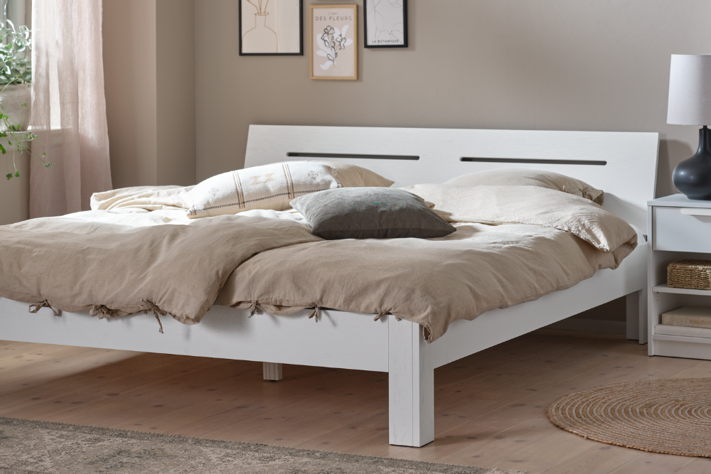 Рамки за легла