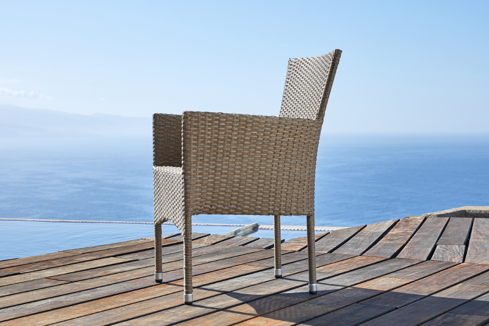 Градински столове