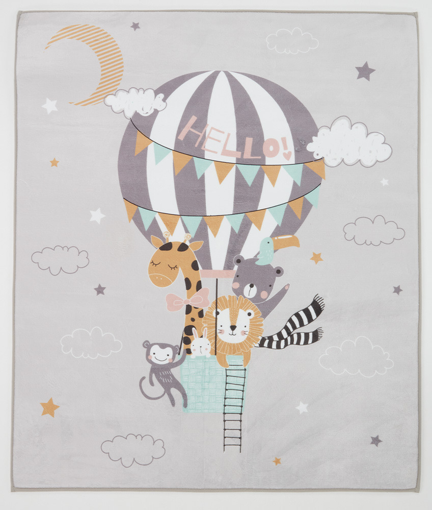 Детски килим със сладки животни в летящ балон.